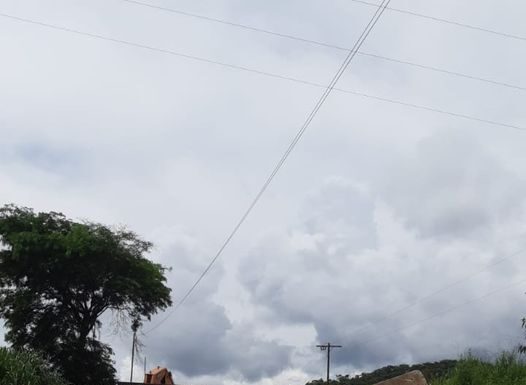 Dnit coloca barreiras de concreto para impedir tráfego em desvio inacabado