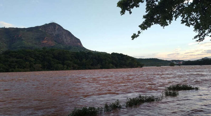 Nível do Rio Doce chega a 1,77m e entra na cota de alerta em Valadares