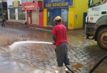 Prefeitura de São Gonçalo trabalha na limpeza da cidade