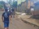 Criança de um ano é atingida de raspão durante tiroteio