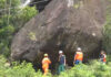 Moradores temem que pedra gigantesca deslize em Caratinga