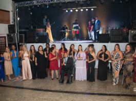Mulheres são homenageadas com troféu Força Feminina
