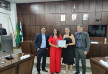 Escola Pedacinho do Céu é homenageada na Câmara de João Monlevade