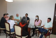 Dr. Laércio assina decreto que regulamenta carteira de autista em João Monlevade