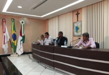 Votação de projetos e manifestação de repúdio movimentam reunião da Câmara de Rio Piracicaba