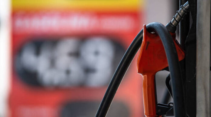 Petrobras reduz preço do diesel em 5,78% para distribuidoras