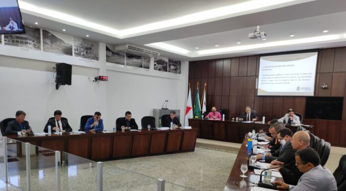 Vereadores aprovam projeto que dá publicidade aos medicamentos disponíveis na Rede Municipal de Saúde