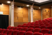 Homem é preso por importunar mulheres em cinema de Coronel Fabriciano