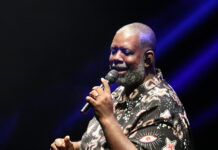 Santa Bárbara 318 anos: Luzes de natal, show, homenagens e muita festa no aniversário da cidade