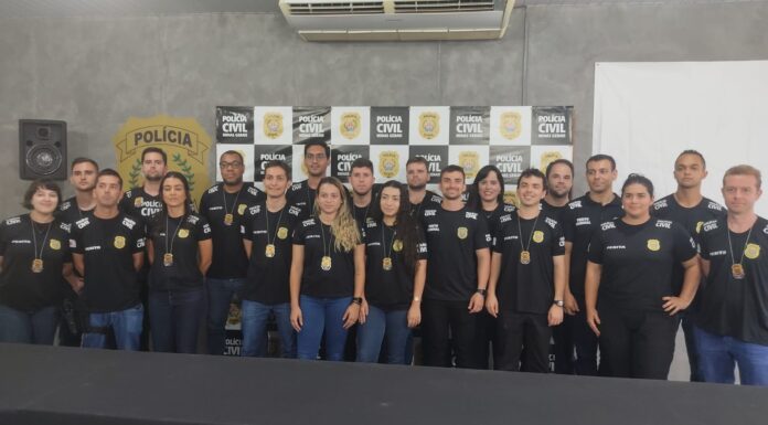 Chefe do 12º departamento de Polícia Civil de Ipatinga recebe os novos Policiais Civis e Servidores Administrativos